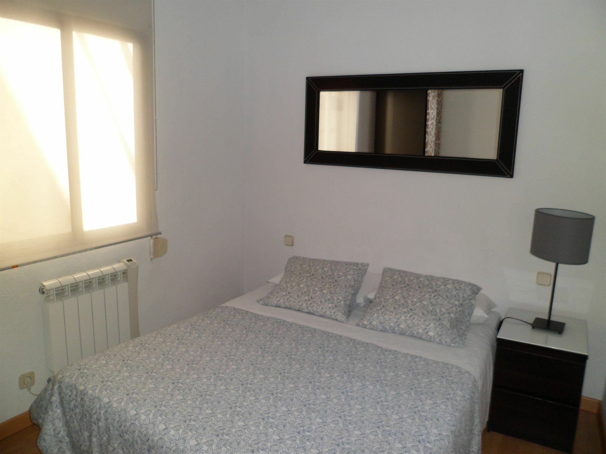 Room Canalejas Мадрид Екстер'єр фото